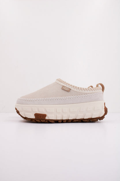 UGG W VENURE DAZE en color JSMINE  (1)