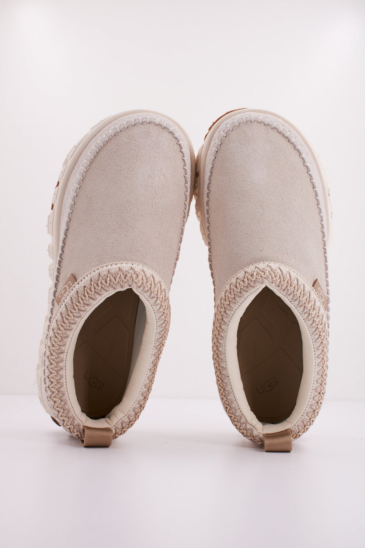UGG W VENURE DAZE en color JSMINE  (3)