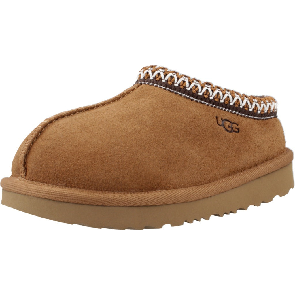 UGG TASMAN II en color CHESTNUT  (1)