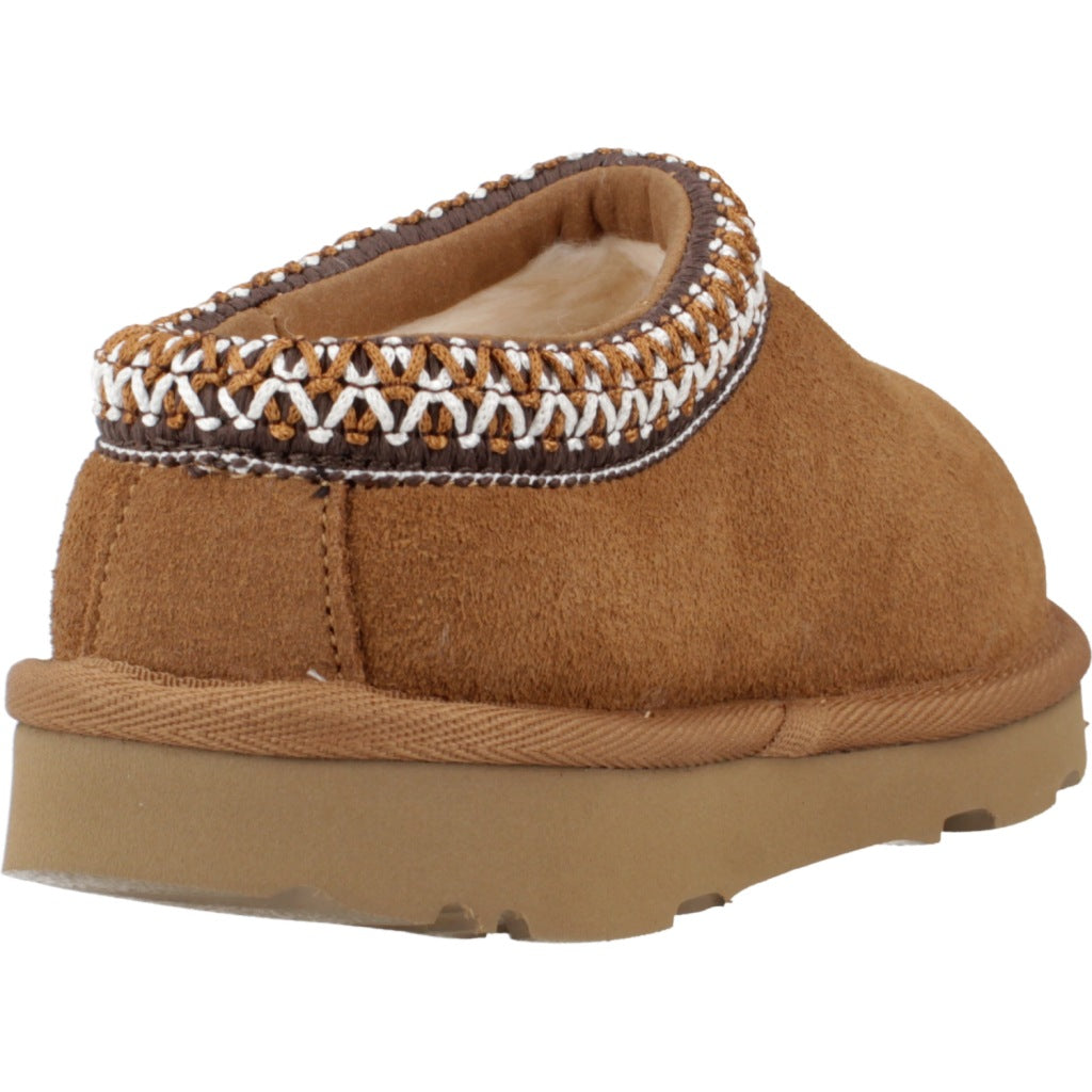 UGG TASMAN II en color CHESTNUT  (3)