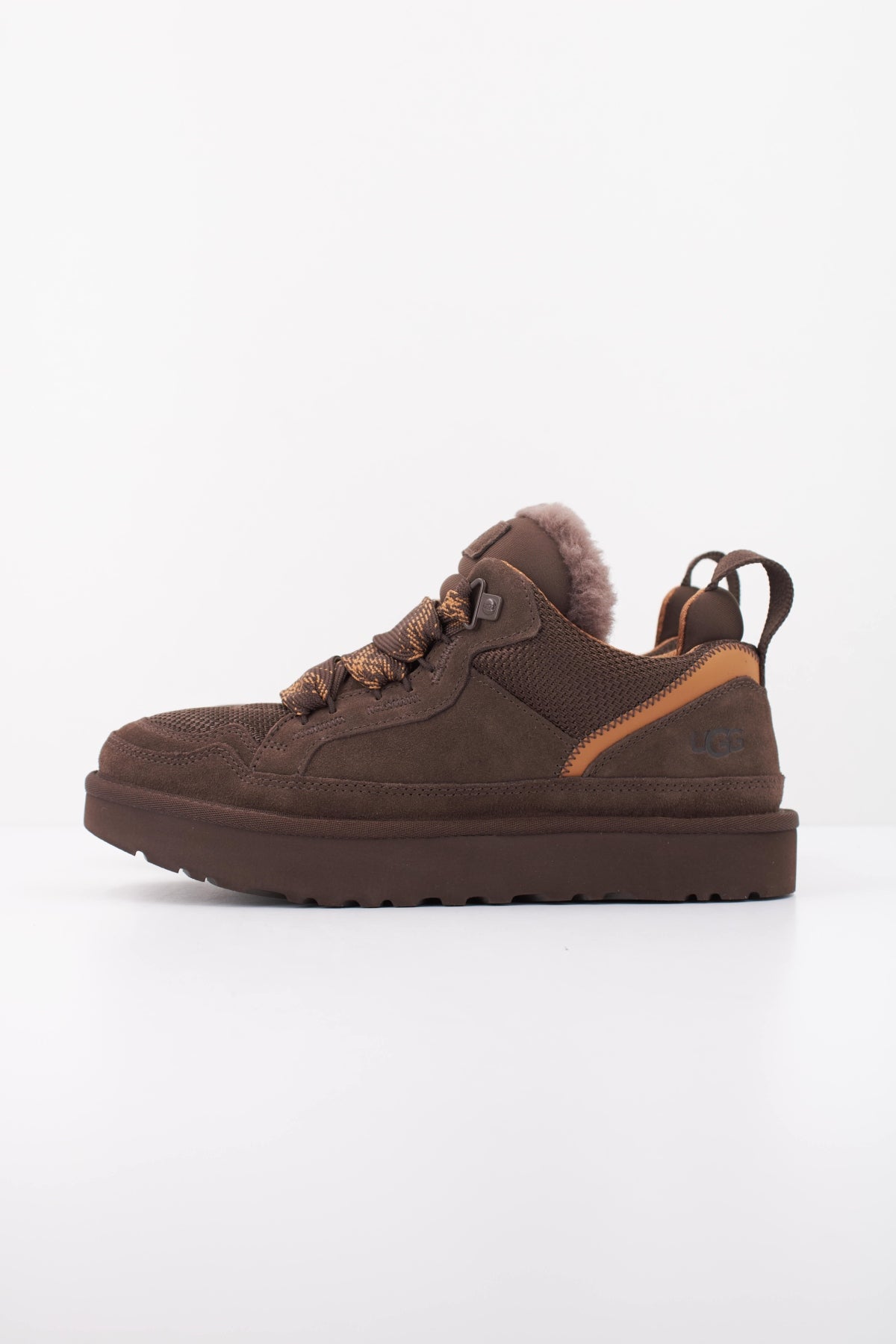 UGG W LOWMEL en color DDC  (1)