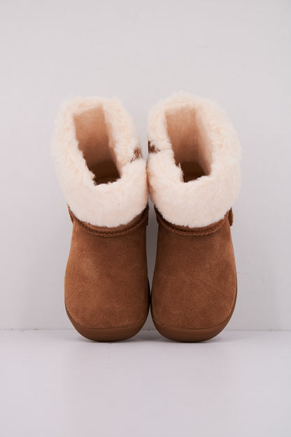 UGG SAMMEE en color CHESTNUT  (3)