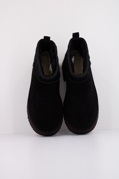 UGG CLASSIC ULTRA MINI N en color BLACK  (3)