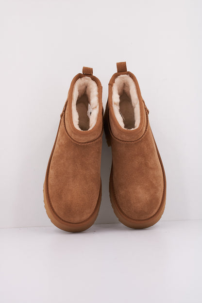 UGG CLASSIC ULTRA MINI N en color CHESTNUT  (3)