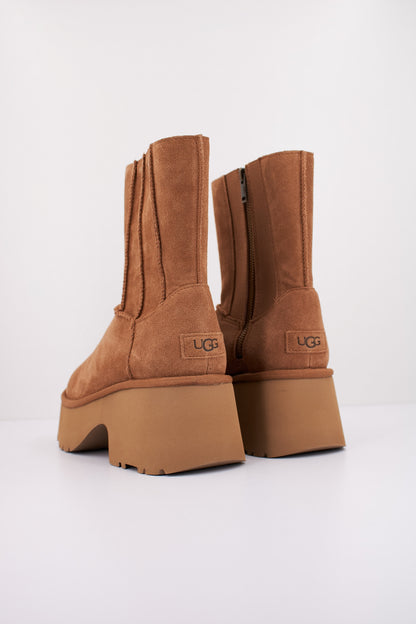 UGG W CLASSIC TWIN SEAM  en color CHESTNUT  (4)
