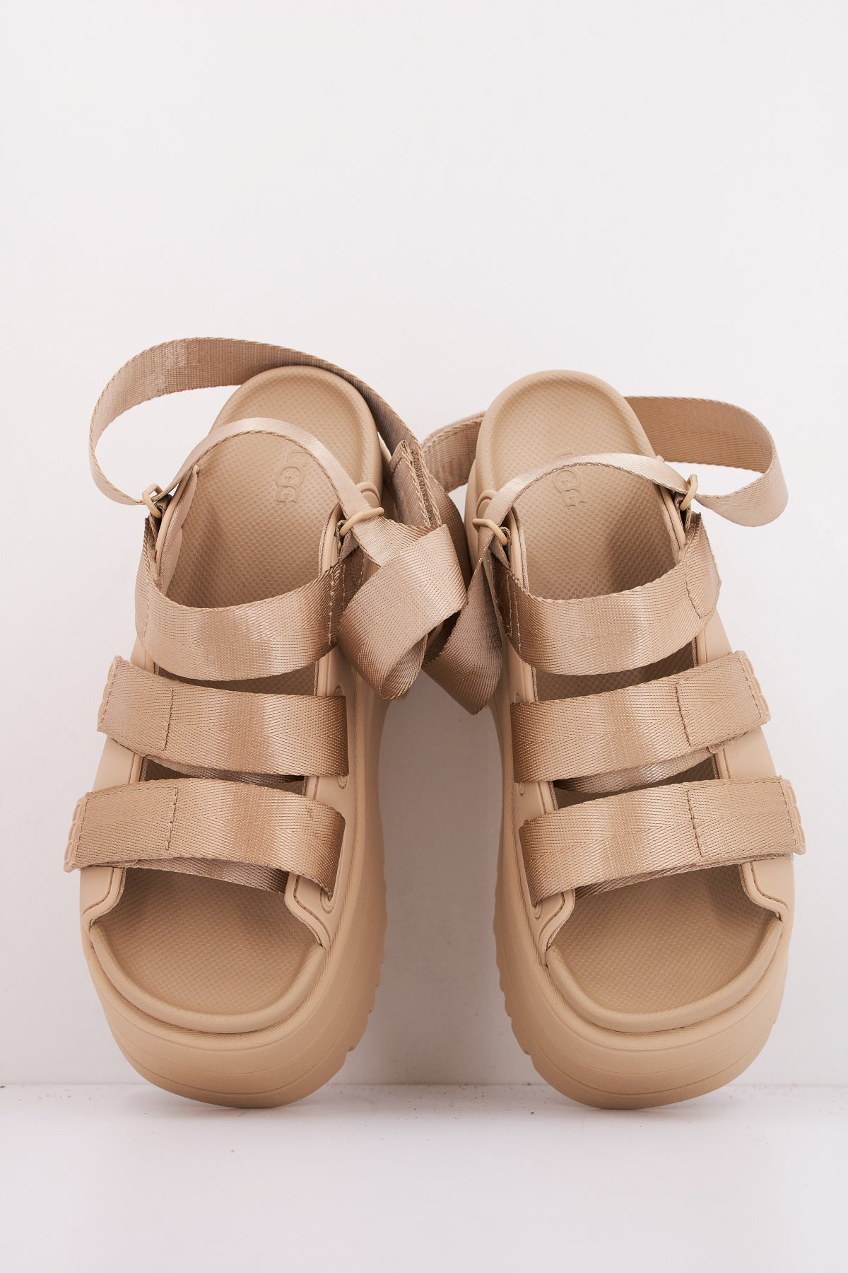 UGG W GOLDEN RISE en color MSTARSD  (3)