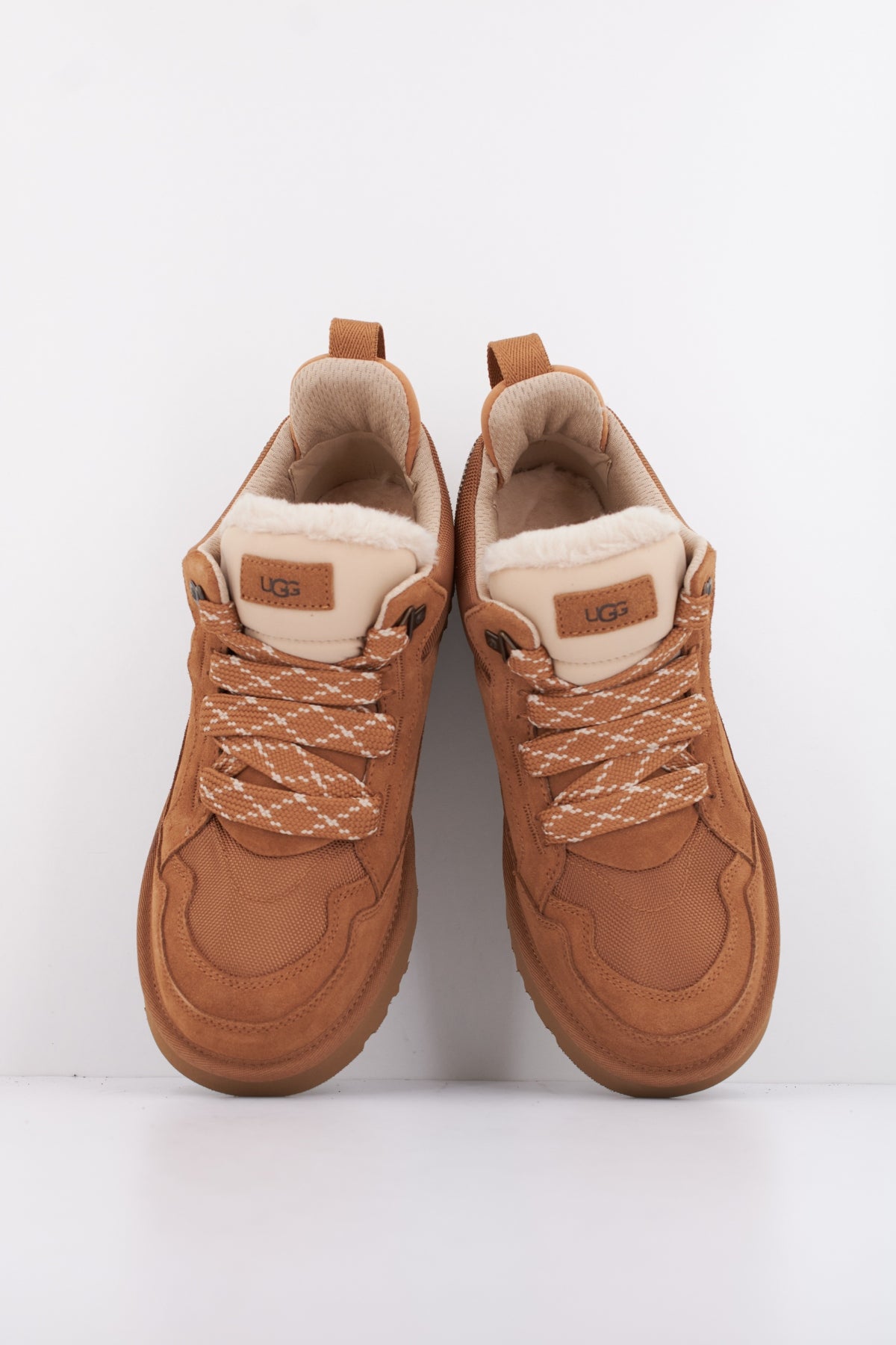 UGG M LOWMEL en color CHE  (3)