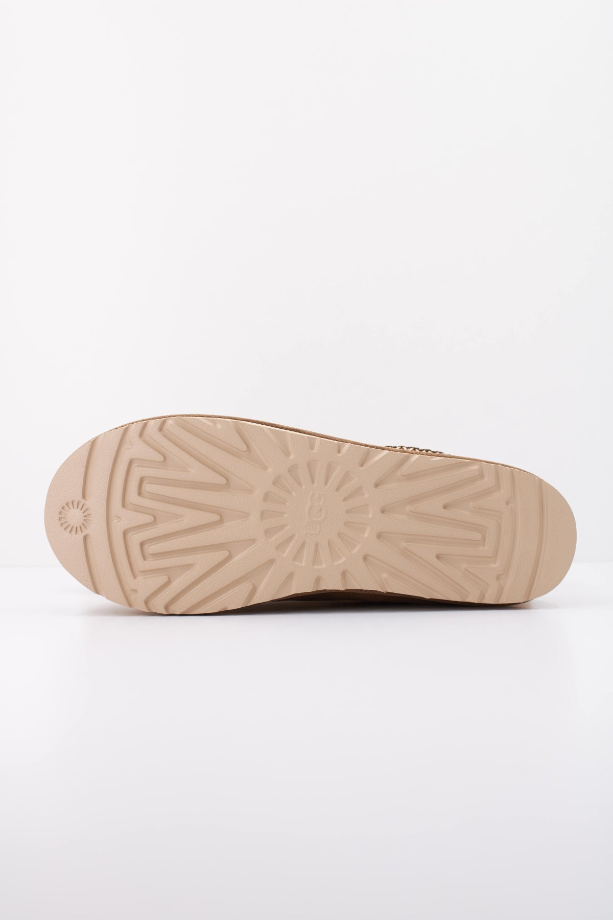 UGG U M TASMAN II en color LBNZ  (5)