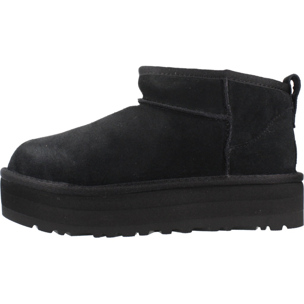 UGG K CLASSIC ULTRA MINI en color BLK  (2)