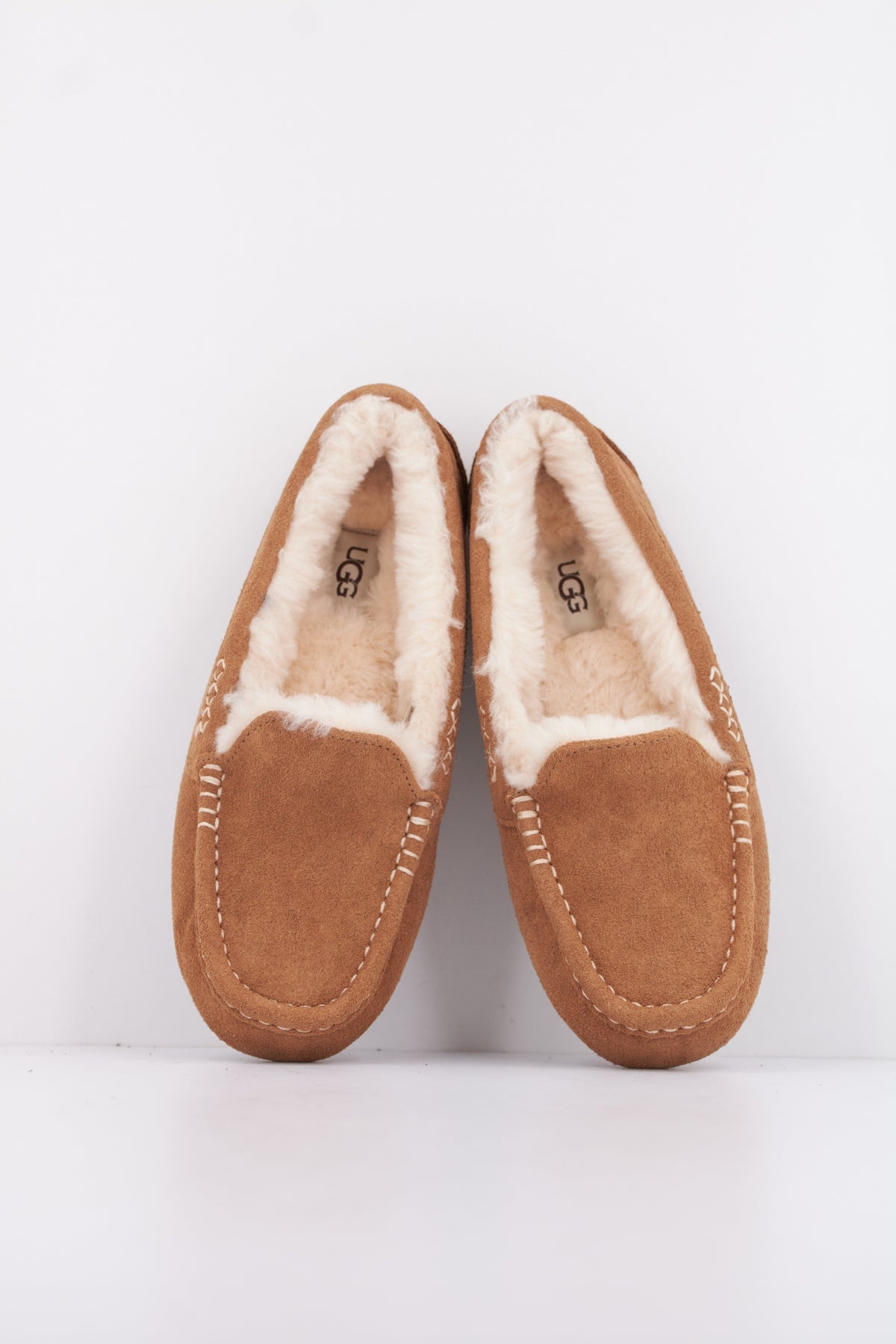 UGG W ANSLEY en color CHE  (3)
