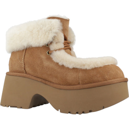 UGG ESMEE LACE UP en color CHE  (5)