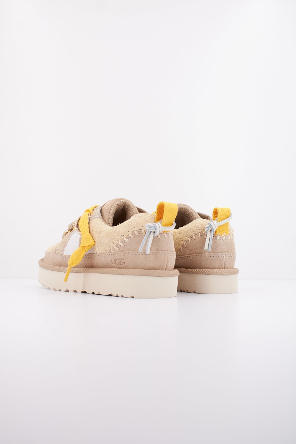UGG W LO LOWMEL BIARRITZ en color MDSD  (4)