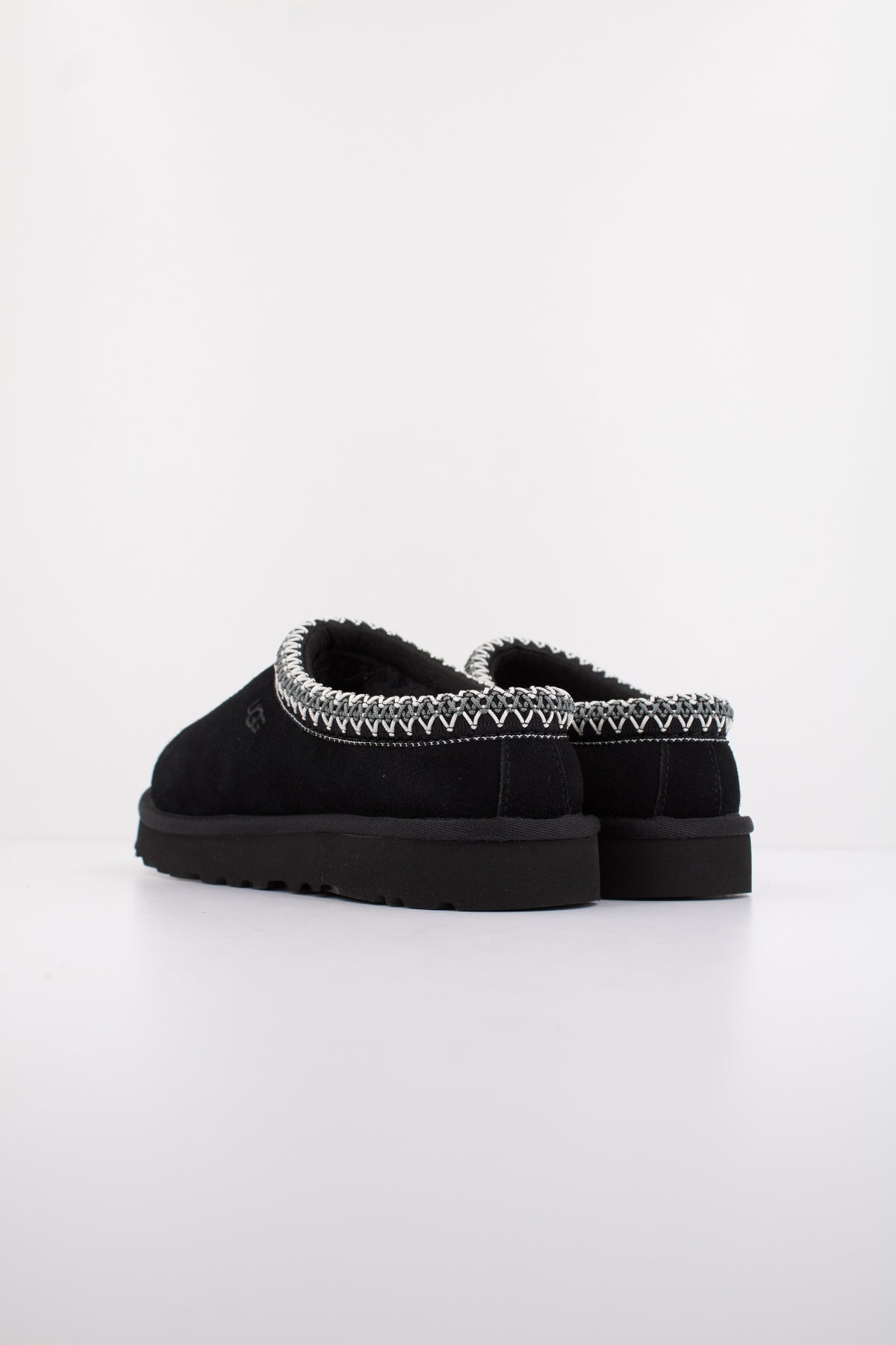 UGG W TASMAN II en color BLK  (5)