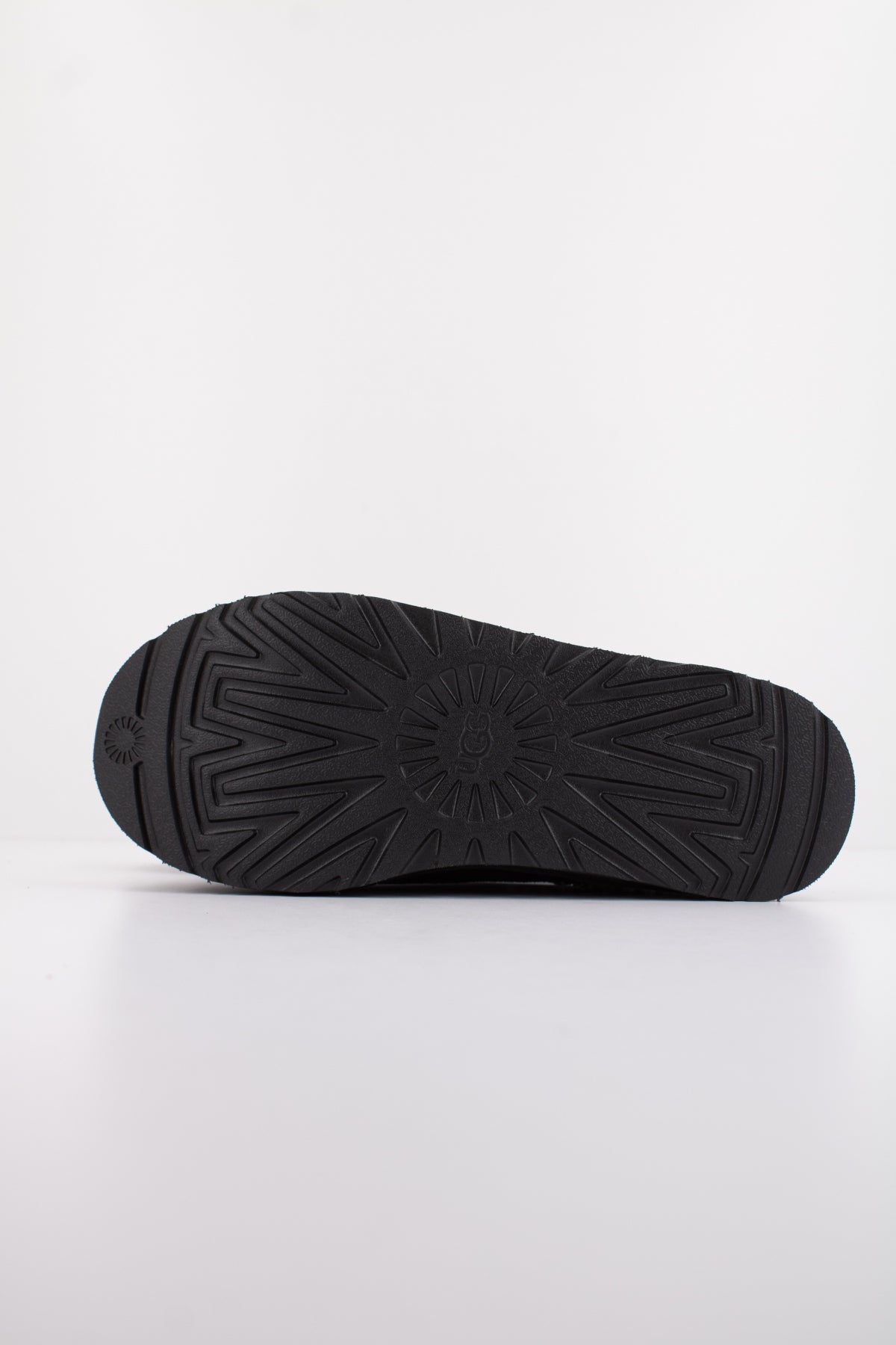 UGG W TASMAN II en color BLK  (6)