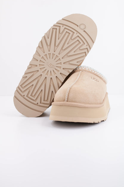 UGG W TAZZ II en color SAN  (5)