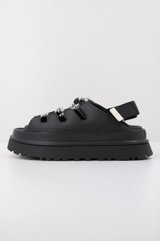 UGG W GOLDENGLOW TOGGLE en color BLK  (1)