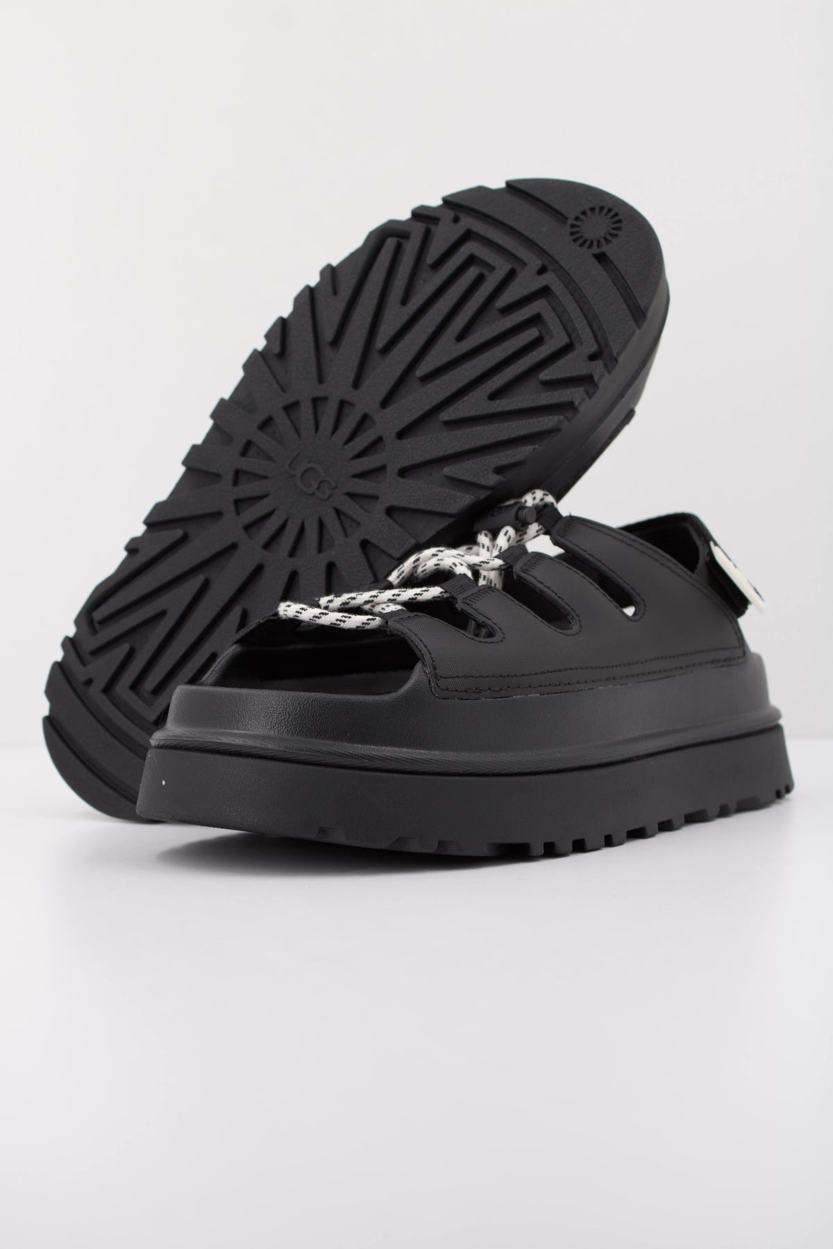 UGG W GOLDENGLOW TOGGLE en color BLK  (5)