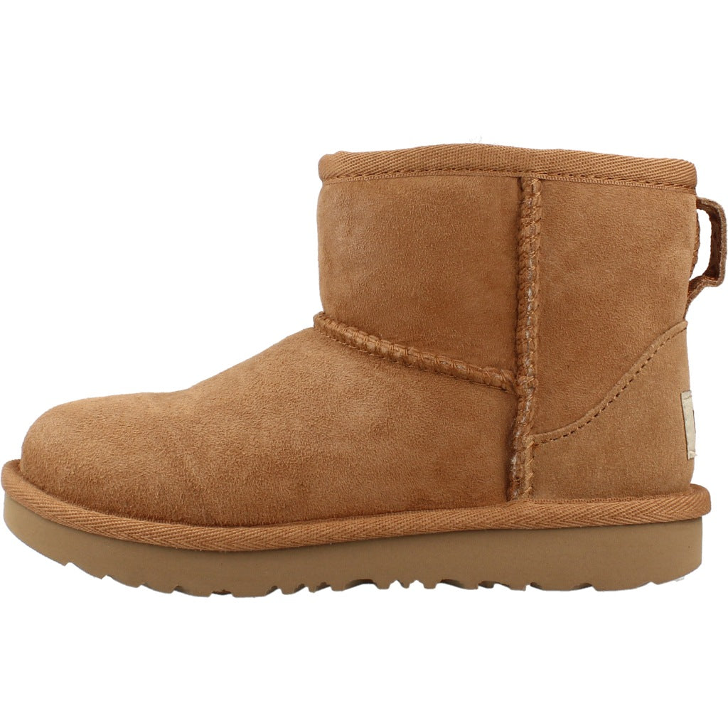 UGG T CLASSIC MINI II en color CHE  (2)