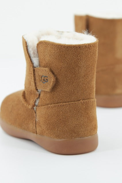 UGG T KEELAN en color CHESTNUT  (3)
