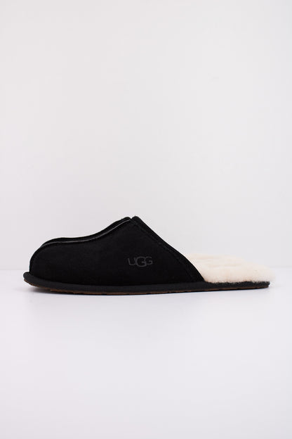 UGG SCUFF en color BLACK  (1)