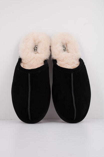 UGG SCUFF en color BLACK  (3)