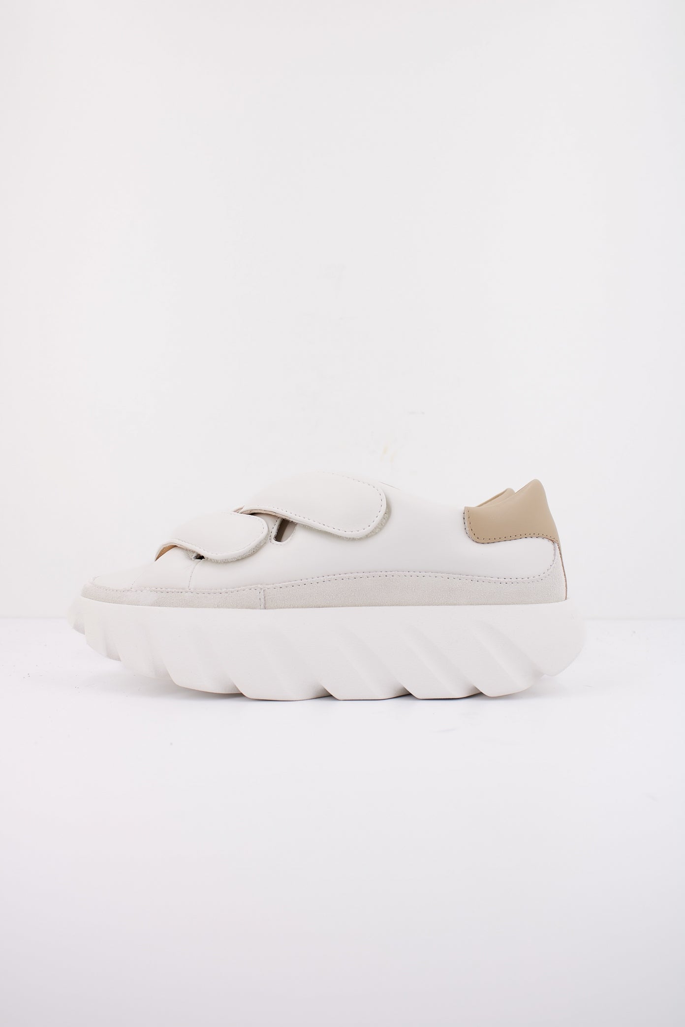 CCCCEES TURA LUCKY en color WHITE  (1)