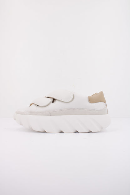 CCCCEES TURA LUCKY en color WHITE  (1)