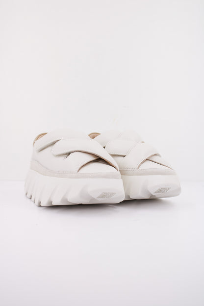 CCCCEES TURA LUCKY en color WHITE  (2)