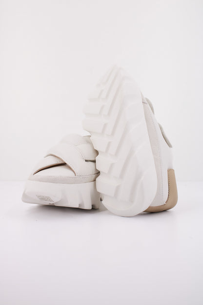 CCCCEES TURA LUCKY en color WHITE  (5)