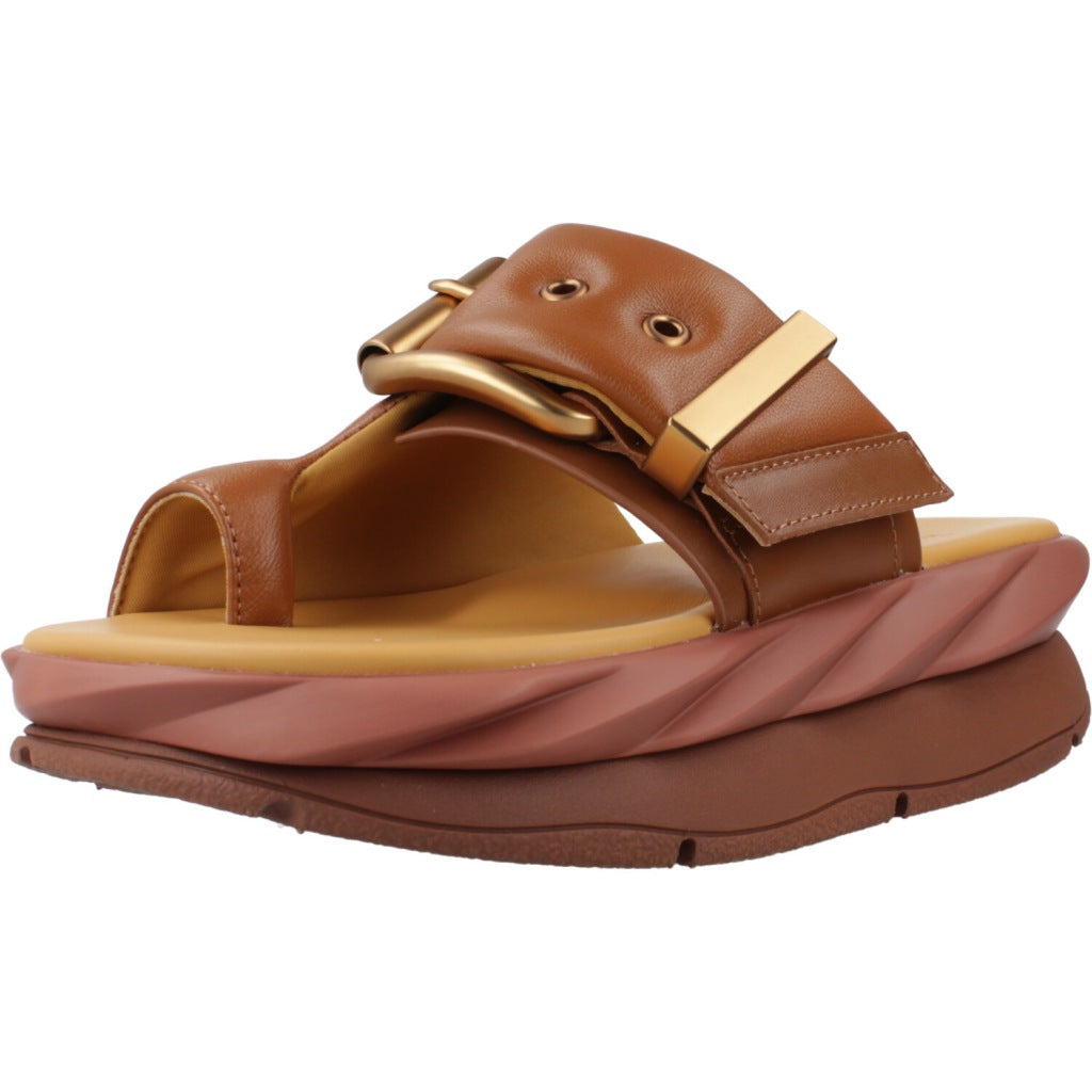 CCCCEES MELLOW GLOW en color OAK  (1)