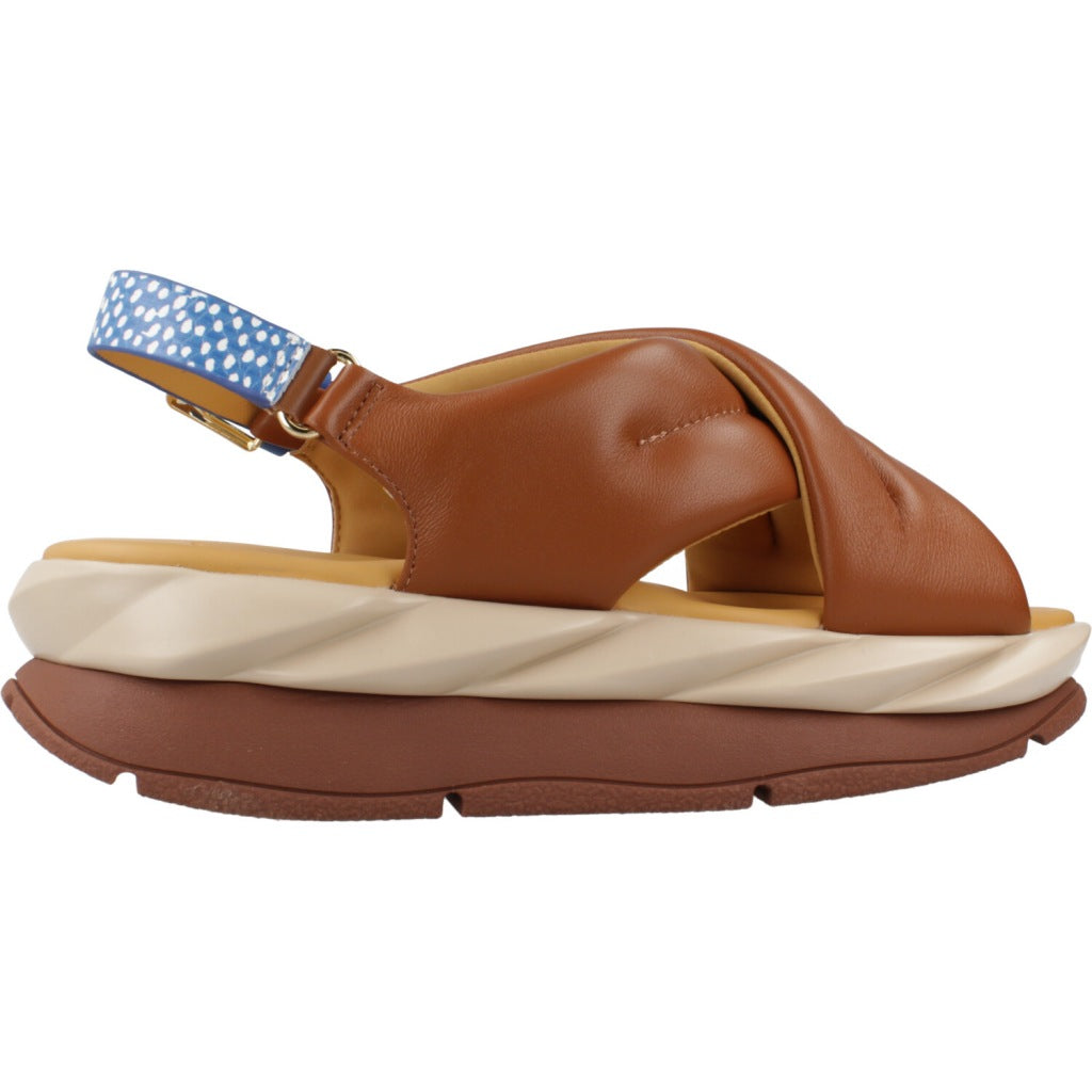 CCCCEES MELLOW MOA en color BROWN  (4)