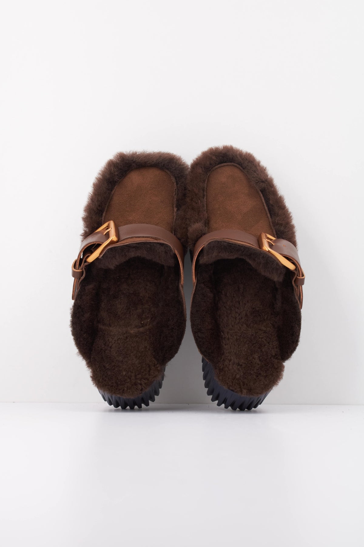 CCCCEES PLIA AMBER en color CHOCO  (3)