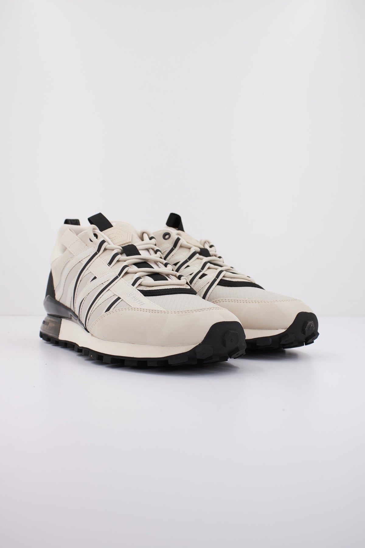 CRUYFF FEARIA en color CREAMBLACK  (2)