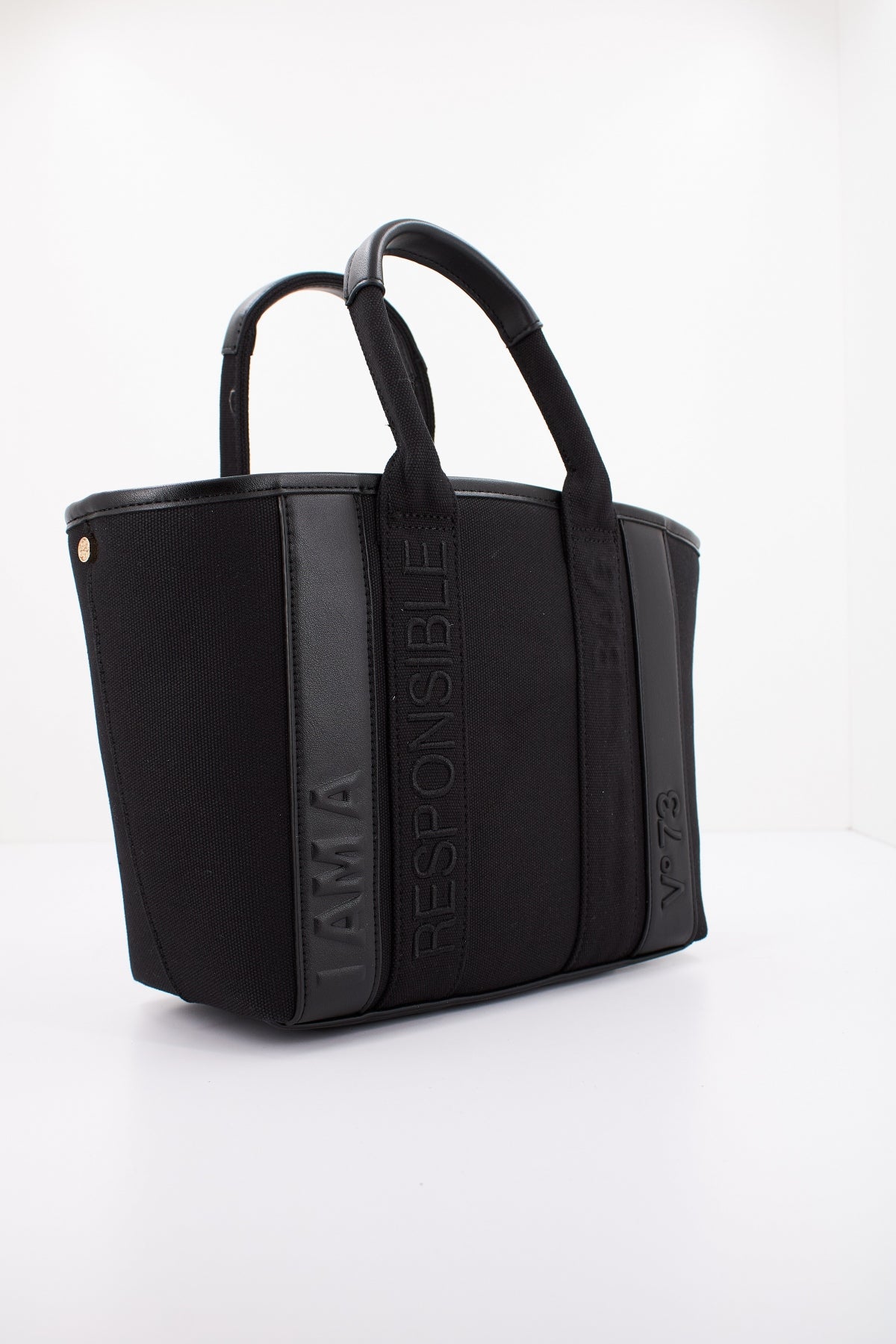 V BSQC en color NERO  (2)