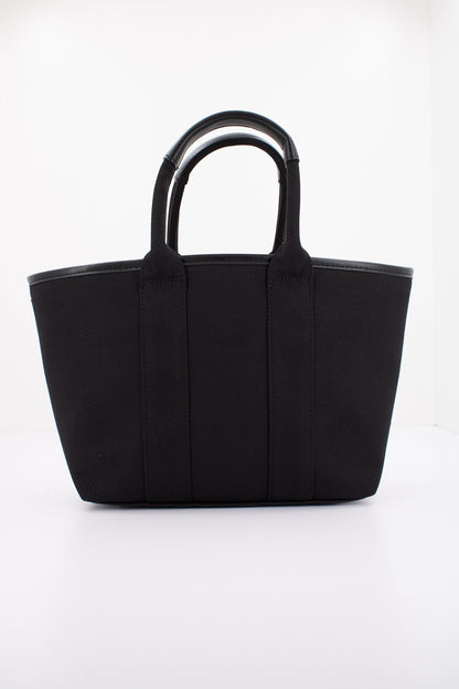 V BSQC en color NERO  (3)