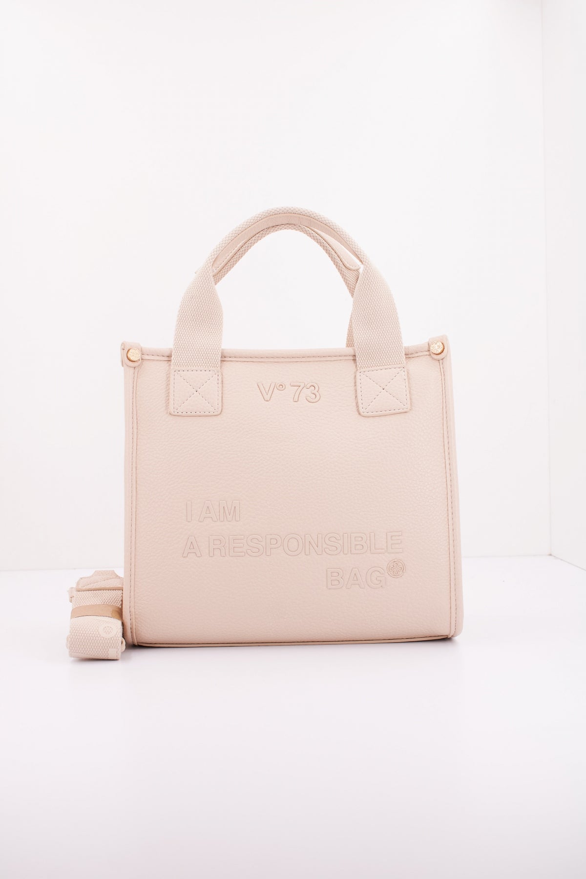 V BSF en color NUDO  (1)