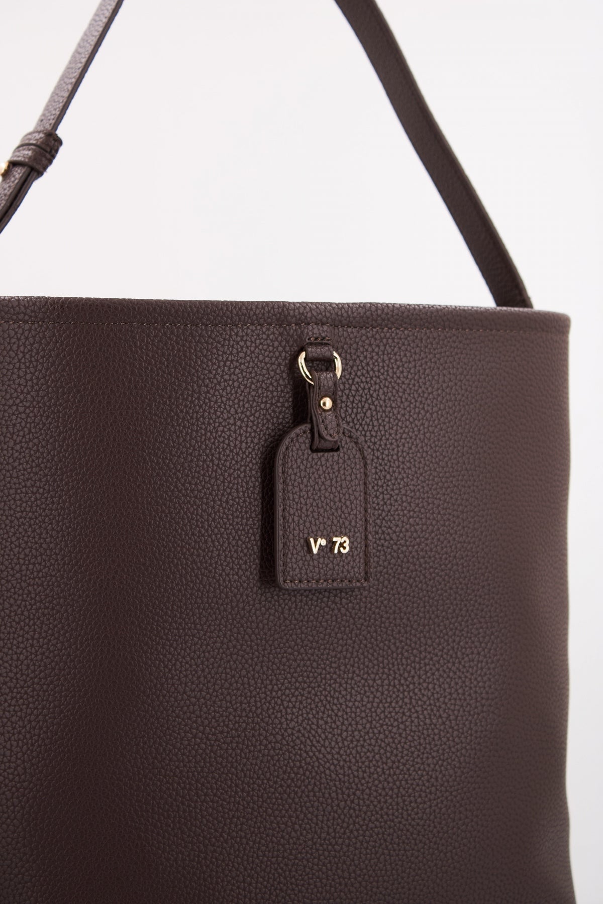 V VIVIENNE en color MORO  (4)